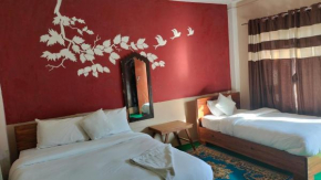 Holiday Safari Jungle Lodge